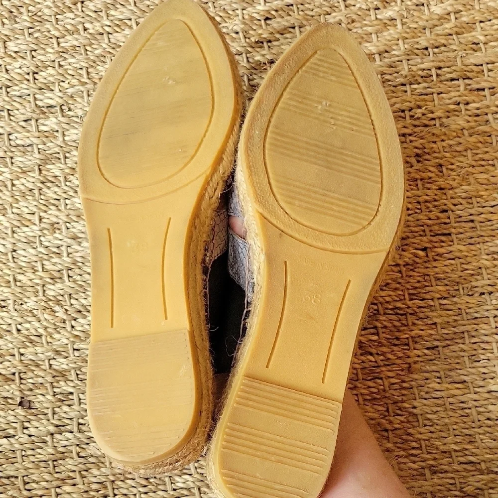 Eric Michael Gray Snak Skin Leather Espadrilles with Comfortable Design